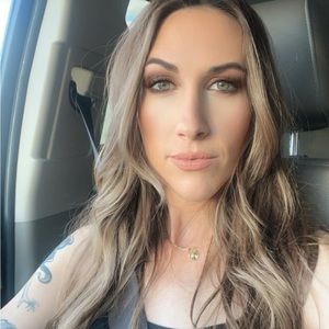 Meet your Posher, Rose